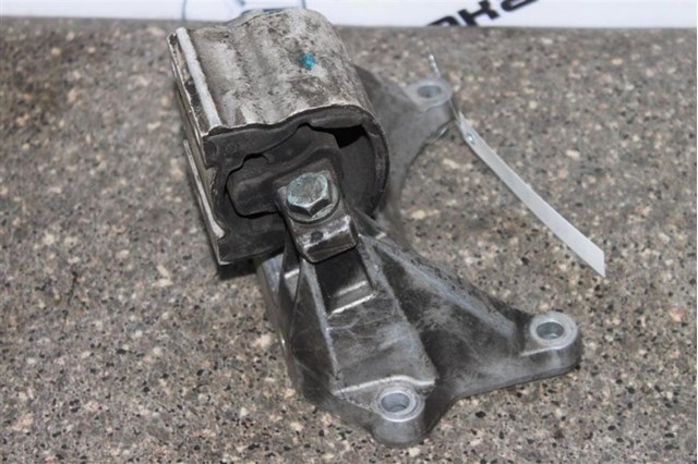 A2112420340 MERCEDES Кронштейн подушки КПП купить в Запорожье