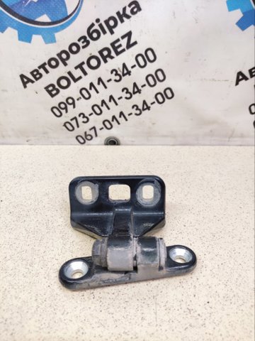 A2117300137 MERCEDES Петля двери задней левой купить в Львов