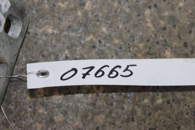 Завеса двери задней правой A2117300237 MERCEDES