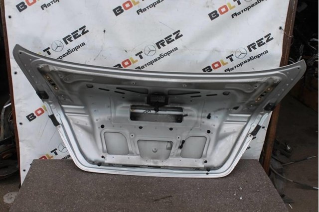 MERCEDES A2117500075 Крышка багажника в наличии Чернигов
