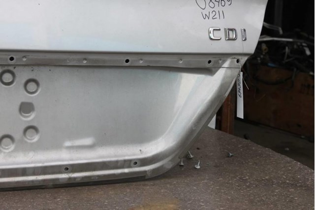 A2117500075 MERCEDES Крышка багажника купить в Черновцы