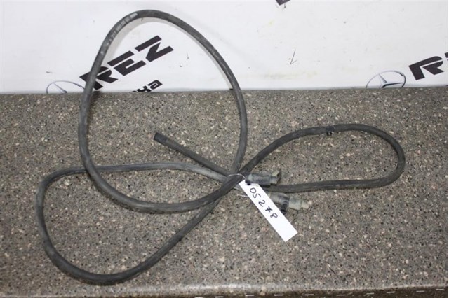 Шланг омывателя лобового стекла A2118600092 MERCEDES