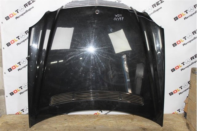 Капот двигателя A2118800157 MERCEDES