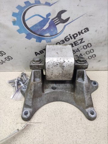 Задняя подушка КПП A2122401818 MERCEDES