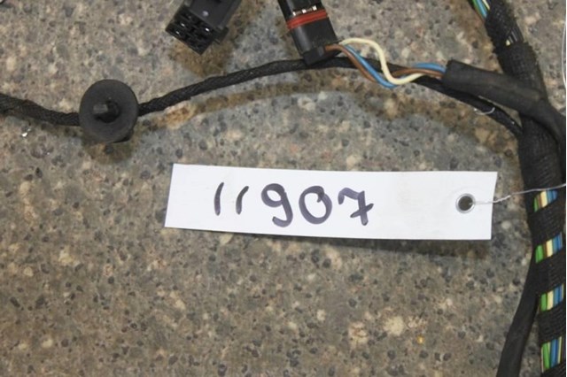MERCEDES A2125400232 в наличии Каменское