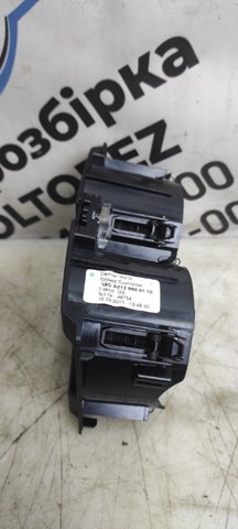 MERCEDES A2126800110 Подстаканник подлокотника центральной консоли в наличии Винница