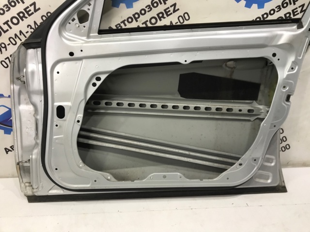 MERCEDES A2127200205 Дверь передняя правая в наличии Тернополь