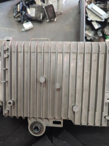 A2127300255 MERCEDES Стекло-форточка двери задней правой купить в Ровно