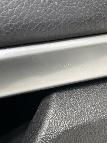 MERCEDES A21273068709J71 Обшивка (облицовка) внутренняя двери задней правой в наличии Харьков