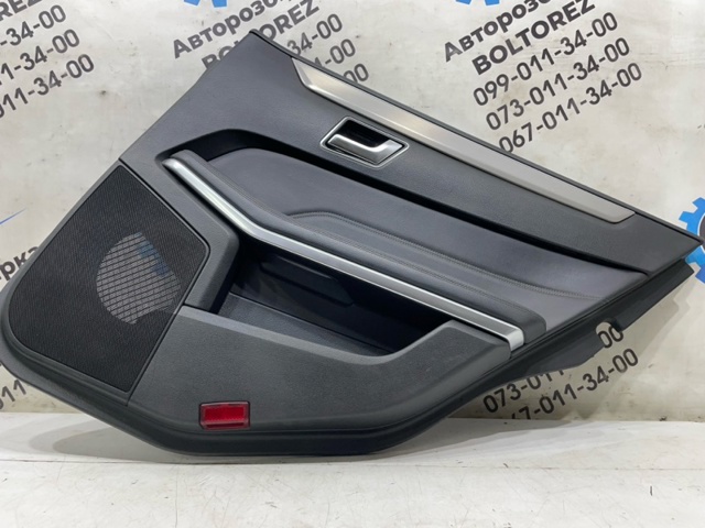 MERCEDES A21273068709J71 Обшивка (облицовка) внутренняя двери задней правой в наличии Львов