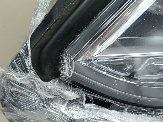 A2128201739 MERCEDES Фара левая купить в Ужгород