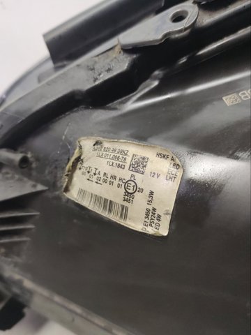 MERCEDES 2128202039 Фара правая в наличии Николаев