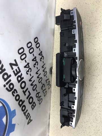 2139054603 MERCEDES Блок кнопок центральной консоли купить в Павлоград