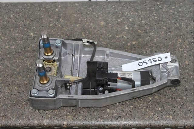 A2205400288 MERCEDES Мотор перемещения рулевой колонки (механизма наклона) купить в Львов