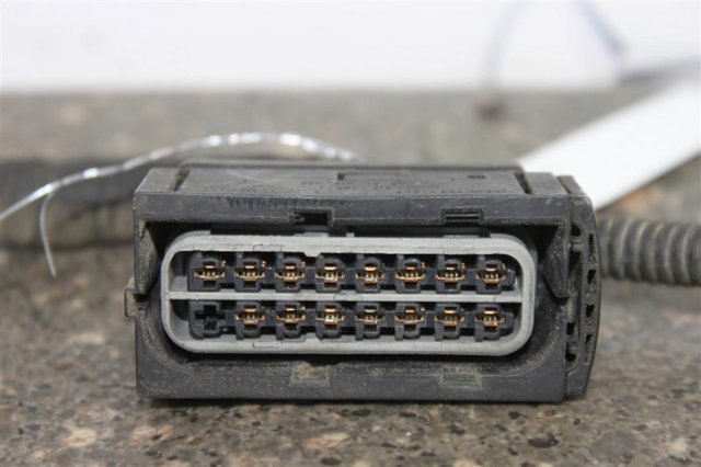 MERCEDES A2205401981 в наличии Ужгород