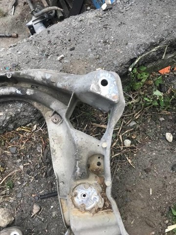 MERCEDES 2206280257 Балка передней подвески (подрамник) в наличии Одесса