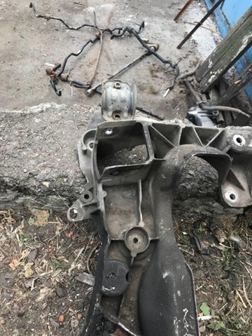 A2206280257 MERCEDES Подрамник передний купить в Чернигов