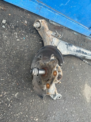 MERCEDES A2207500887 Петля крышки багажника в наличии Одесса
