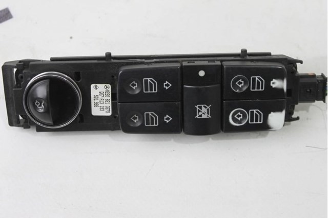 Кнопки переднего левого стеклоподъёмника A2208213279 MERCEDES