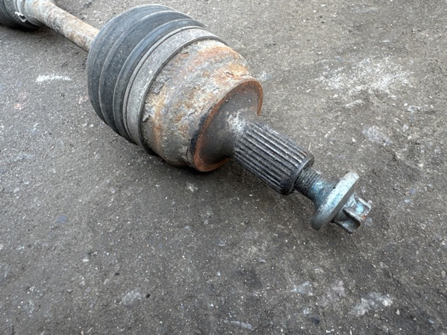 A2213300901 Правая полуось купить Житомир
