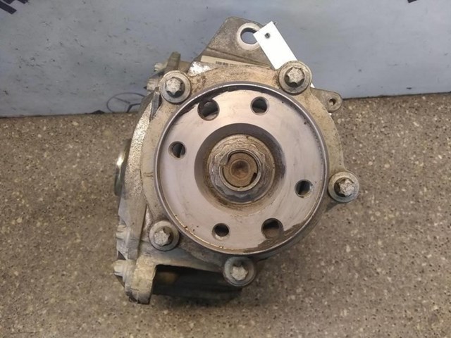 MERCEDES A2213307300 Передний редуктор в наличии Чернигов