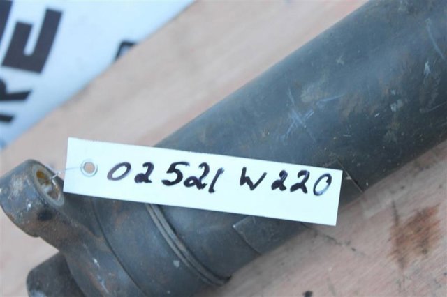 Рычаг передней подвески верхний левый A2213308907 MERCEDES
