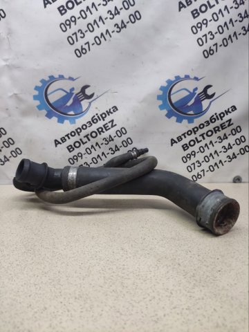 Патрубок системы охлаждения A2215013584 MERCEDES