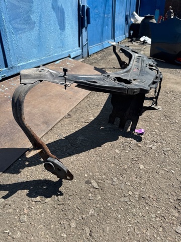 A2216200072 MERCEDES Верхняя рамка радиатора купить в Сумы
