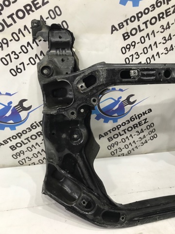 MERCEDES A2216200387 Балка передней подвески (подрамник) в наличии Харьков
