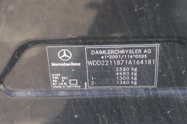 MERCEDES A2216201461 Лонжерон правый в наличии Чернигов