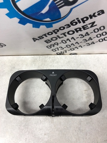 Подстаканник подлокотника центральной консоли A2216830000 MERCEDES
