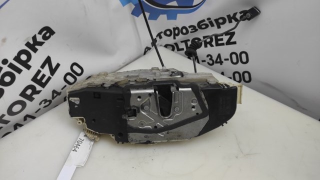 MERCEDES A2217300835 Замок двери задней правой в наличии Житомир
