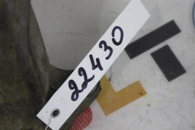MERCEDES A2217300937 Петля двери задней левой в наличии Кривой Рог