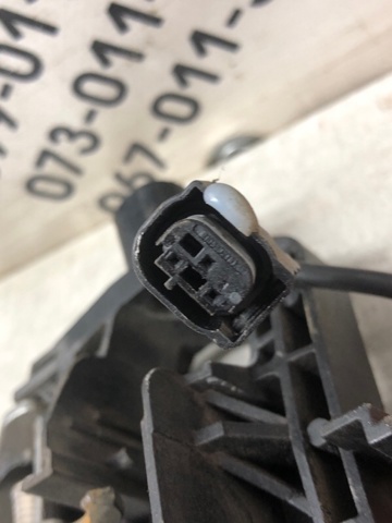 MERCEDES A22176009709197 Ручка двери передней наружная левая в наличии Черновцы