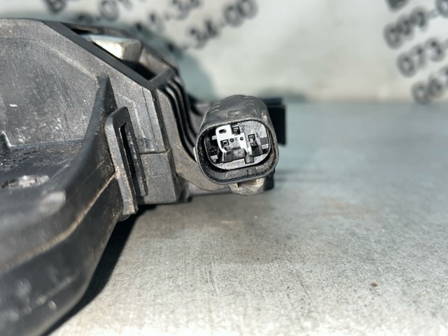 MERCEDES 22176010709999 Ручка двери передней наружная правая в наличии Одесса