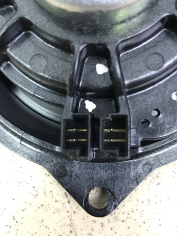 MERCEDES A2218207502 в наличии Сумы