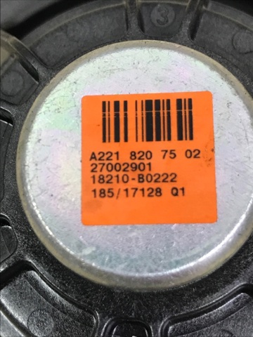 MERCEDES A2218207502 в наличии Винница
