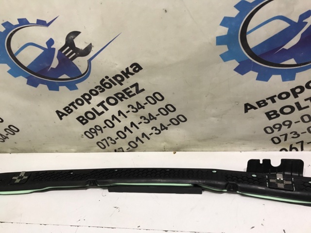MERCEDES A2218601105 Шторка боковая, левая в наличии Николаев