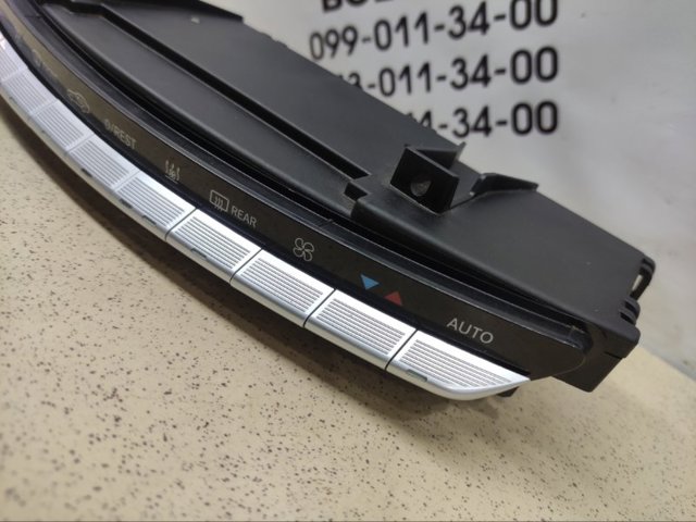 MERCEDES A2218704758 Блок кнопок центральной консоли в наличии Запорожье