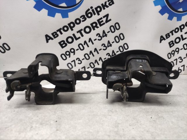 Запор капота (замок и привод замка капота) A2218800060 MERCEDES
