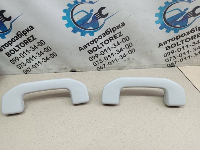 Поручни (держатели) и крючок для одежды A24681007547H52 MERCEDES