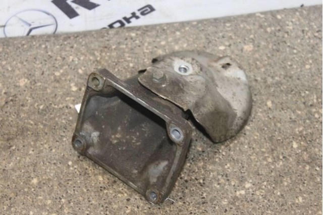 A6042230004 MERCEDES Кронштейн подушки (опоры) двигателя правой купить в Днепр
