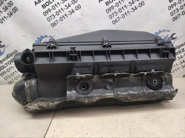 MERCEDES A6110900601 Корпус воздушного фильтра в наличии Сумы