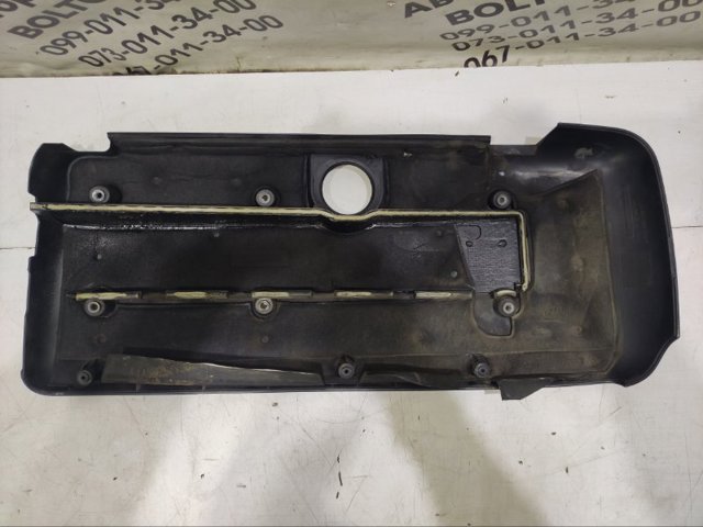 MERCEDES A6130100967 Крышка двигателя в наличии Винница