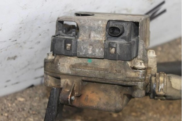 MERCEDES A6131500304 в наличии Ирпень