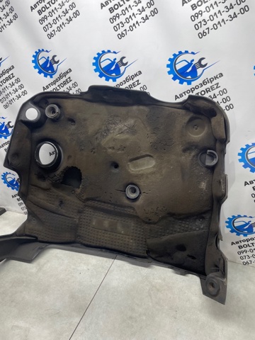 MERCEDES A6280161524 Крышка двигателя в наличии Одесса