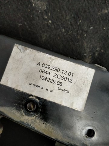 MERCEDES A6392901201 в наличии Винница