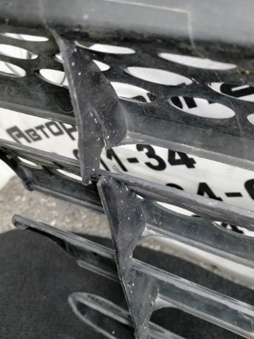 MERCEDES A6398800185 Решетка радиатора в наличии Сумы