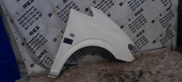 Боковая часть передняя правая A6398800700 MERCEDES