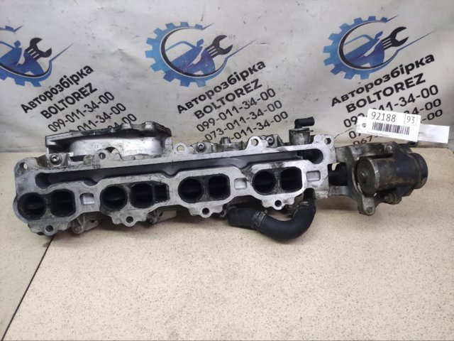 Впускной коллектор A6400901137 MERCEDES
